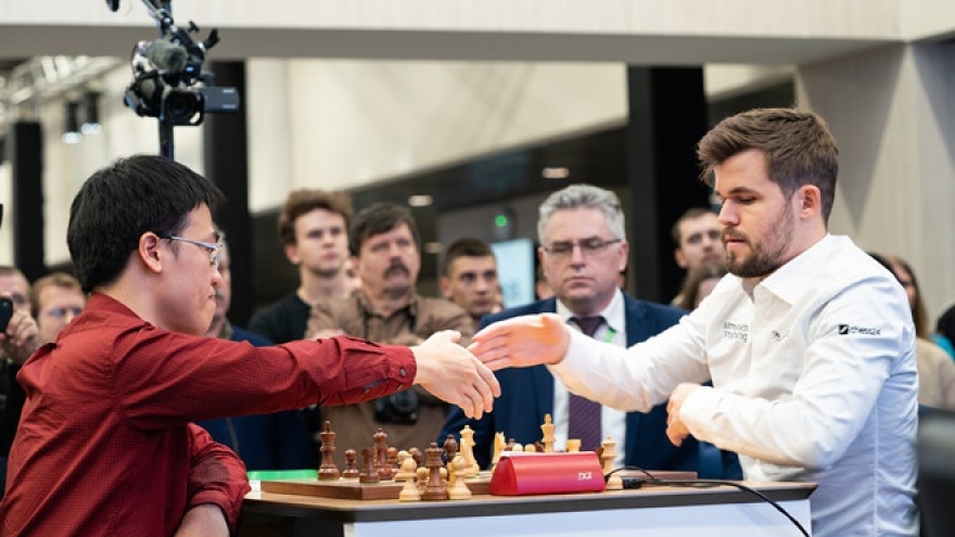 Chess GM Quang Liem beats World No1 Magnus Carlsen